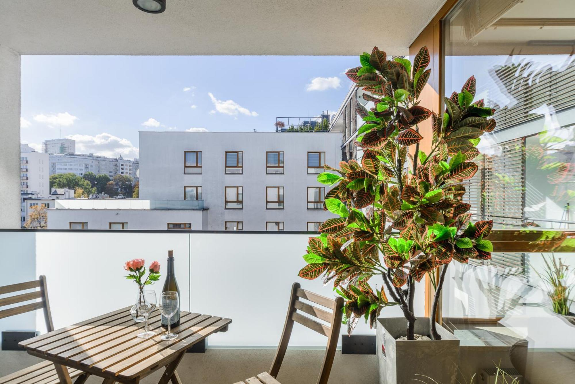 Lumina Apart With A Large Balcony Near Presidential Palace And River Warszawa Exteriör bild